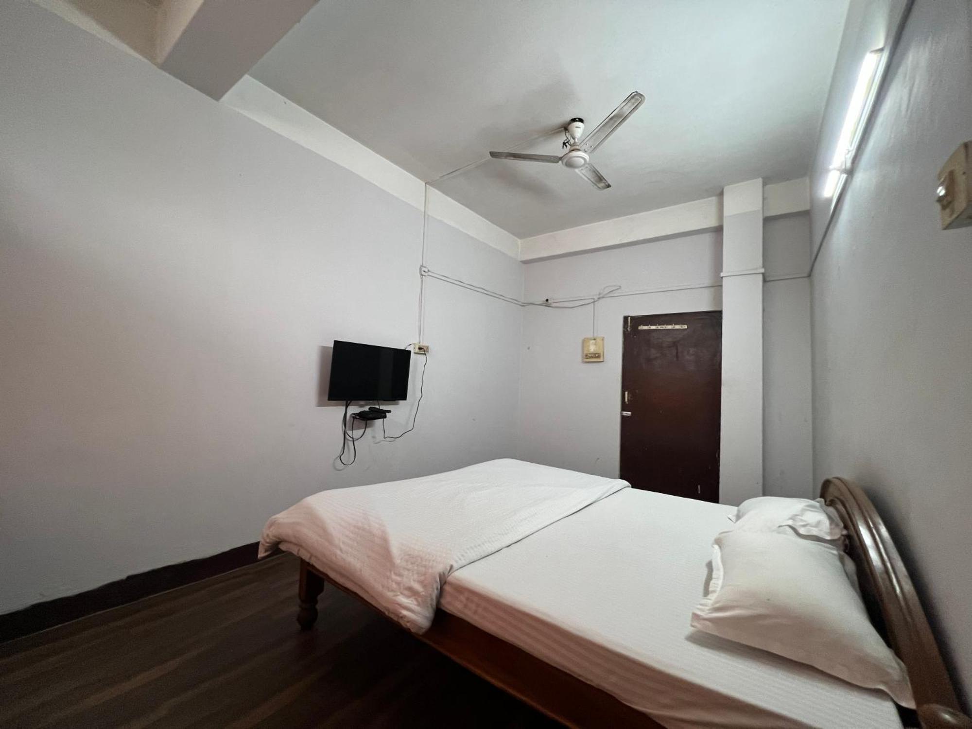 Comfort Stay Residency Guwahati Esterno foto